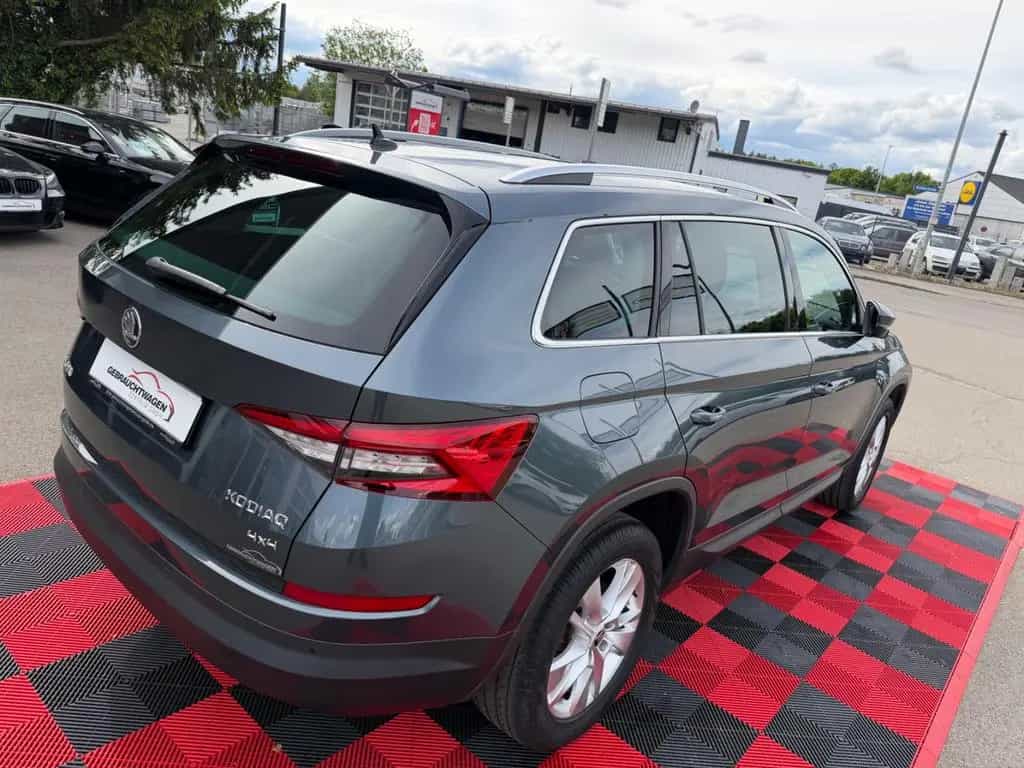 Skoda Kodiaq 2.0 TSI 4X4 DSG*LED*KAMER* 05/2019-photo-7