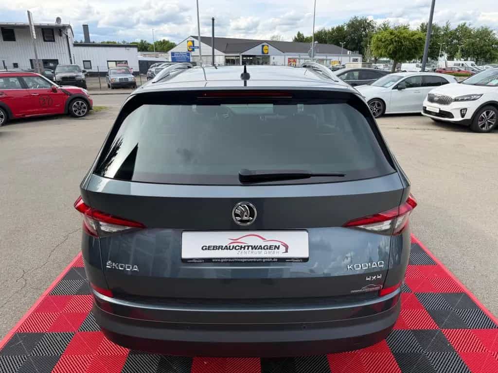 Skoda Kodiaq 2.0 TSI 4X4 DSG*LED*KAMER* 05/2019-photo-9