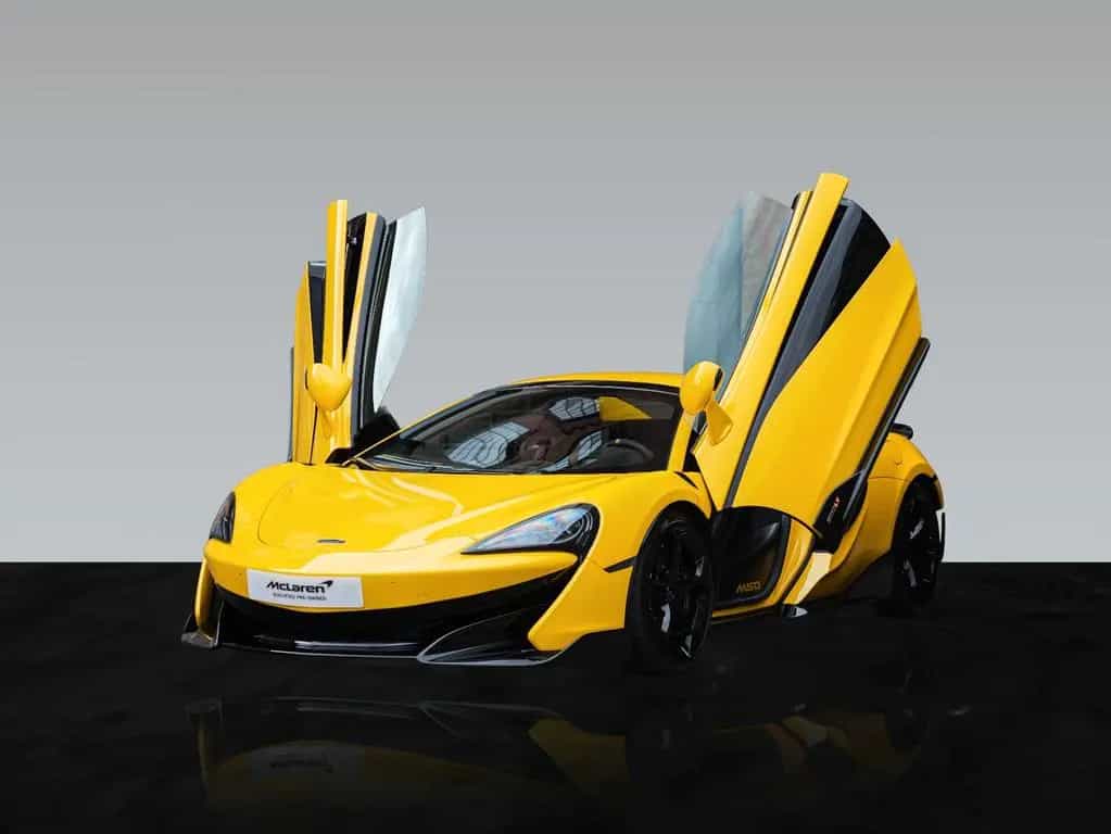 McLaren 600LT Spider | MSO Black Pack | Volcano Yellow 06/2020-photo-13