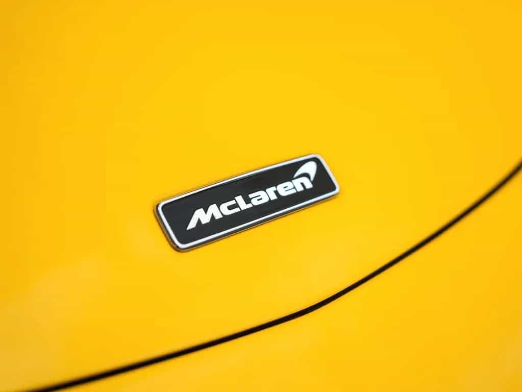 McLaren 600LT Spider | MSO Black Pack | Volcano Yellow 06/2020-photo-23