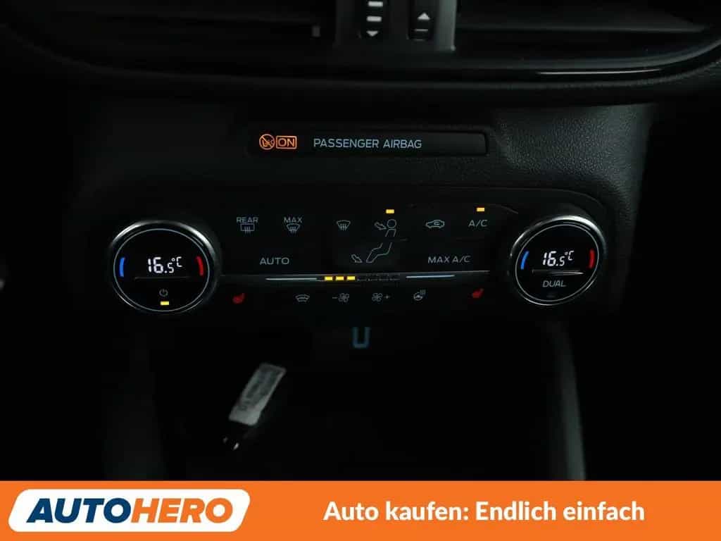 Ford Focus 1.0 EcoBoost Mild-Hybrid ST-Line*NAVI*AHK* 07/2020-photo-21