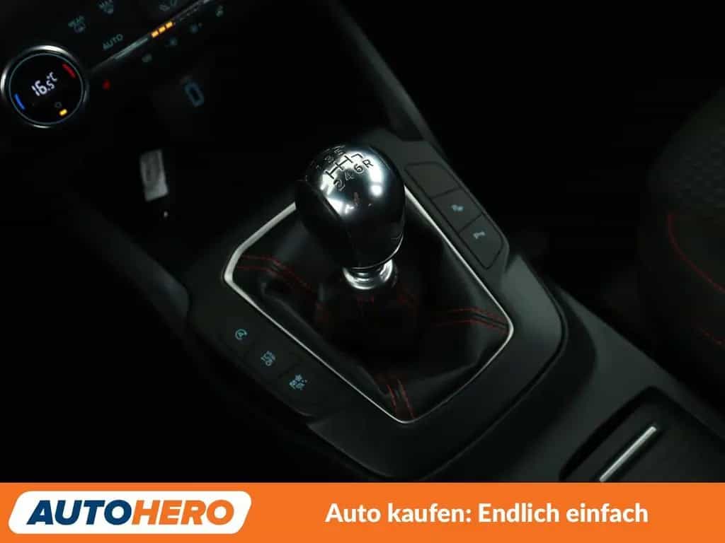 Ford Focus 1.0 EcoBoost Mild-Hybrid ST-Line*NAVI*AHK* 07/2020-photo-22
