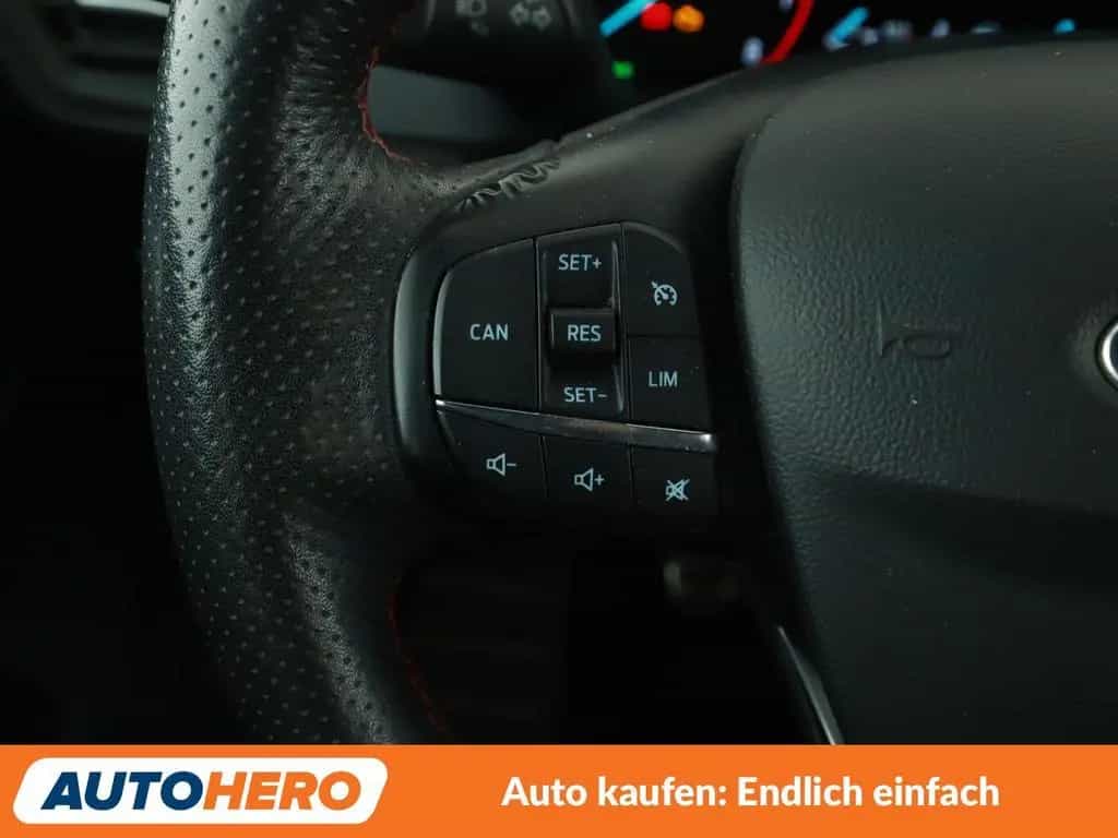 Ford Focus 1.0 EcoBoost Mild-Hybrid ST-Line*NAVI*AHK* 07/2020-photo-24