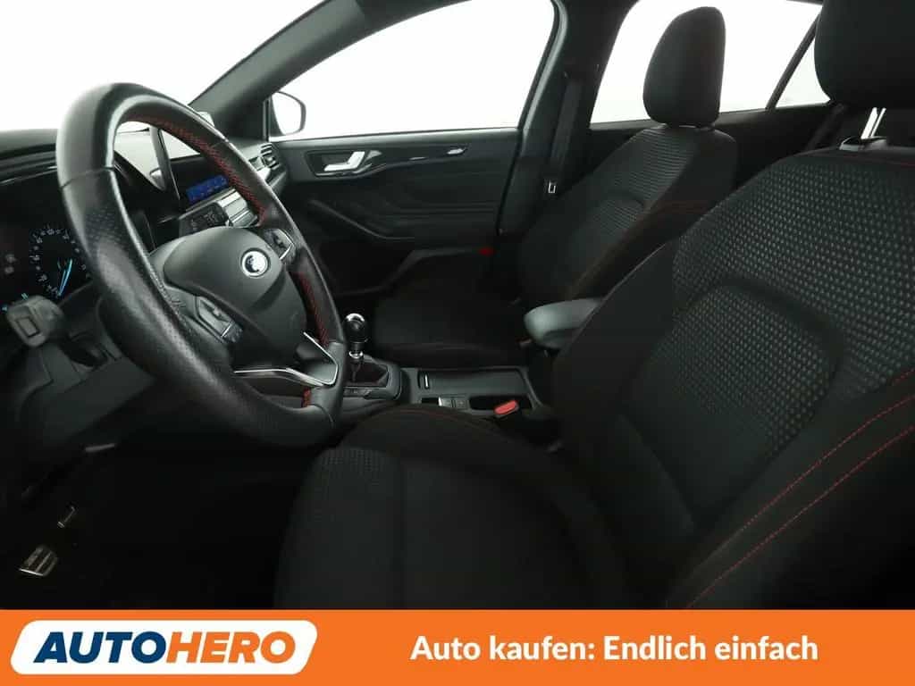 Ford Focus 1.0 EcoBoost Mild-Hybrid ST-Line*NAVI*AHK* 07/2020-photo-9