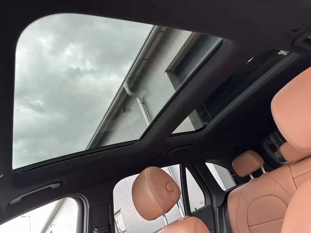 Mercedes-Benz GLC 300 d 4M AMG-Line NAV+LED+AHK+KAMERA+PANO+DAB 02/2022-photo-9