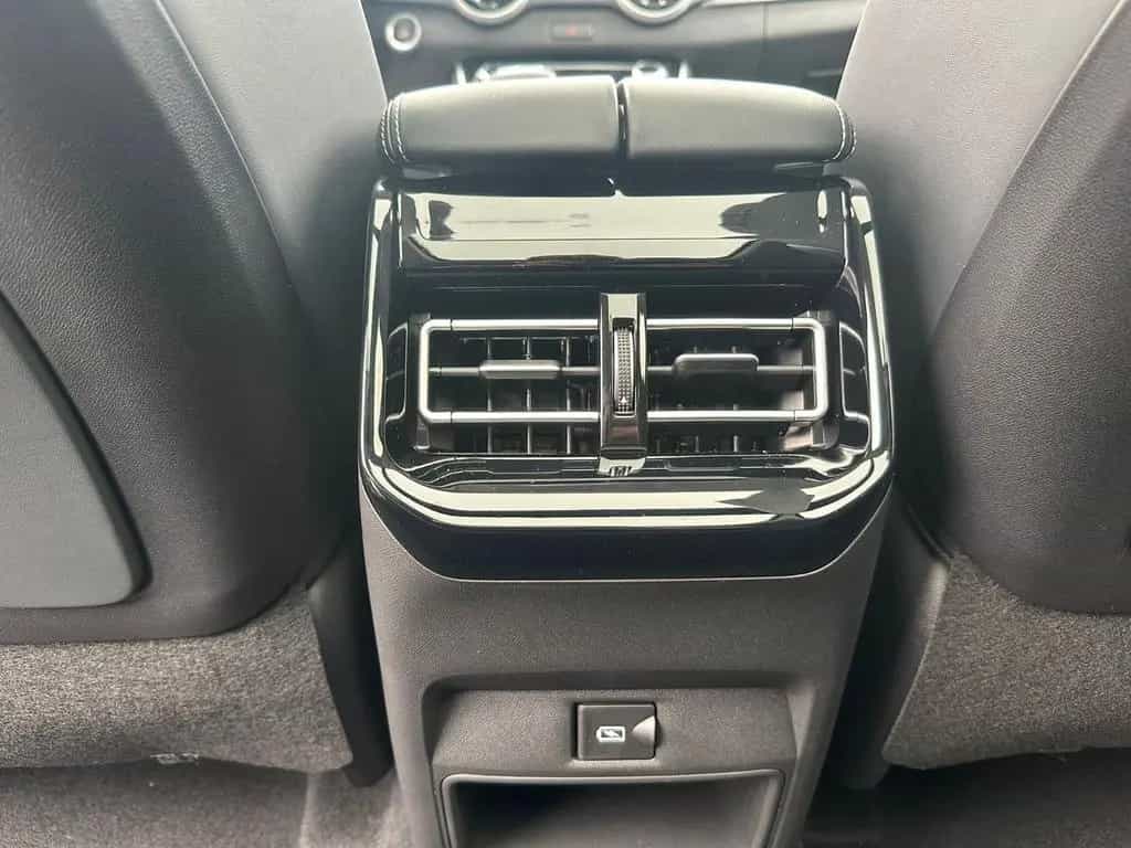 DFSK Forthing 5 1.5 DCT PANO/360°/CARPLAY/ACC null-photo-22