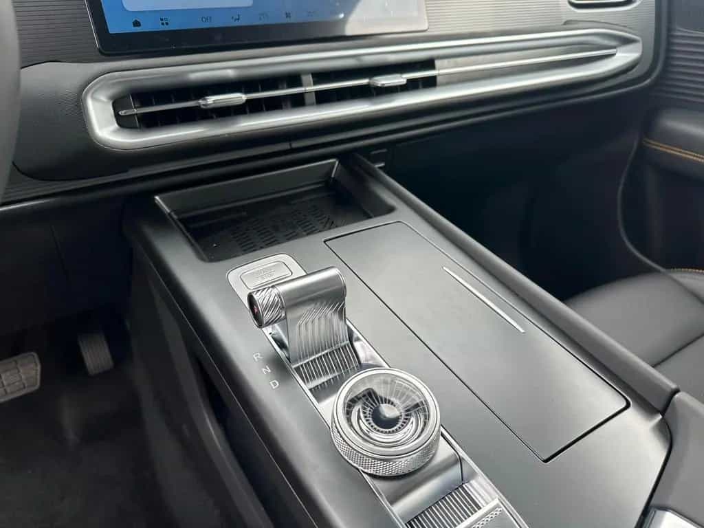 BAIC BJ30 4WD HEV AUTOM/PANO/LED/360°/KA null-photo-15