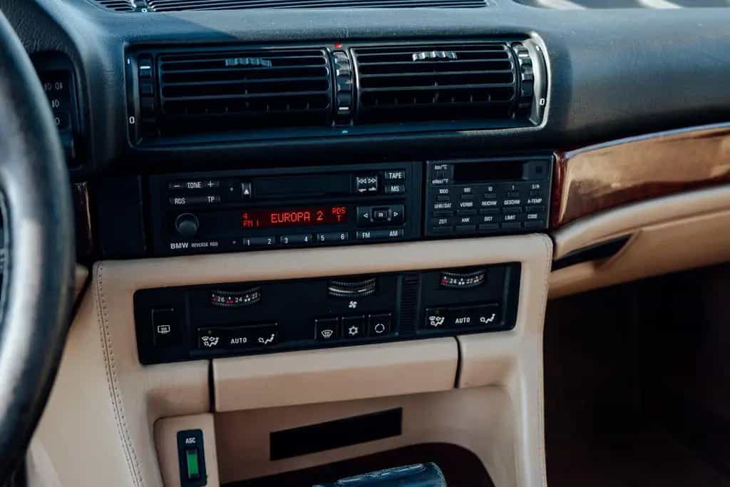 ALPINA B12 08/1989-photo-18