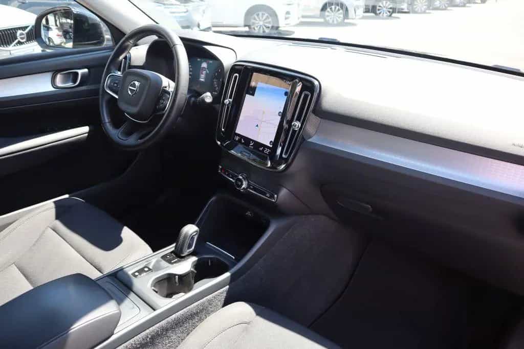 Volvo XC40 T3 Geartronic Momentum Pro|NAVI|R-CAM|PDC| 04/2021-photo-12