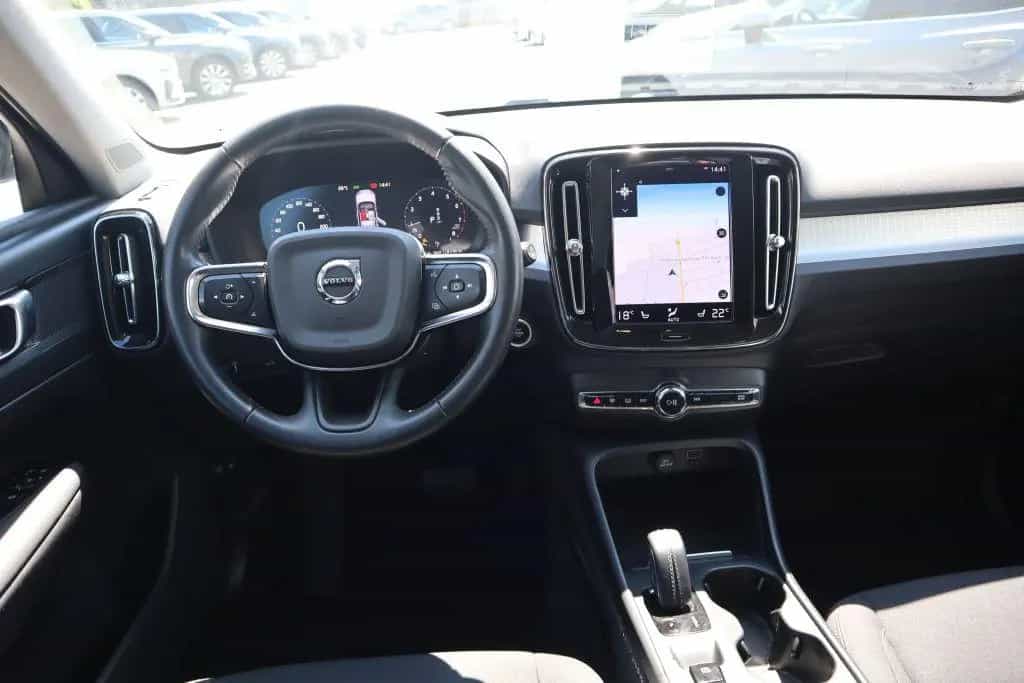 Volvo XC40 T3 Geartronic Momentum Pro|NAVI|R-CAM|PDC| 04/2021-photo-15