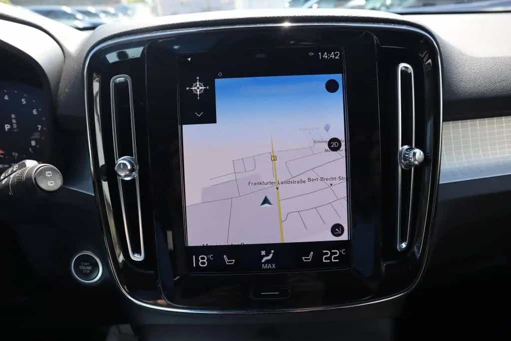 Volvo XC40 T3 Geartronic Momentum Pro|NAVI|R-CAM|PDC| 04/2021-photo-19