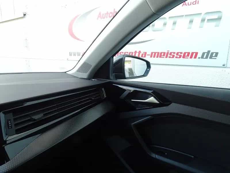 Audi A1 Sportback 30 TFSI S-tronic advanced 02/2023-photo-10