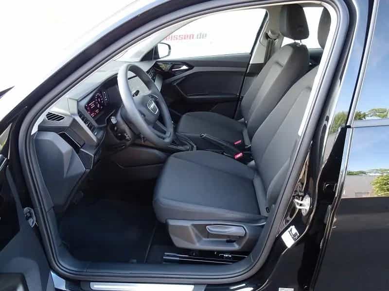Audi A1 Sportback 30 TFSI S-tronic advanced 02/2023-photo-5