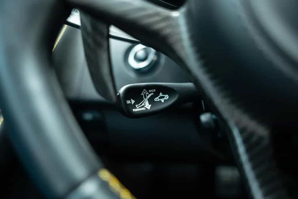 McLaren 570S 01/2018-photo-17