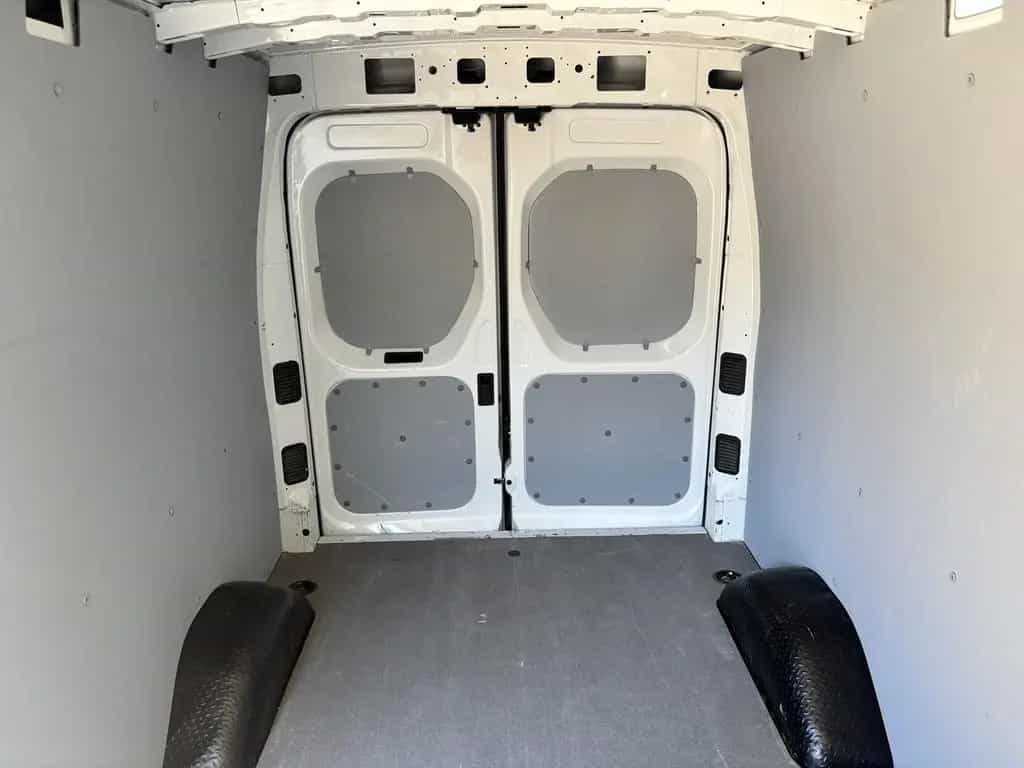 Maxus Deliver 9 2.0 Kasten L3H2 RWD LUXURY LED Cam AH 03/2024-photo-11
