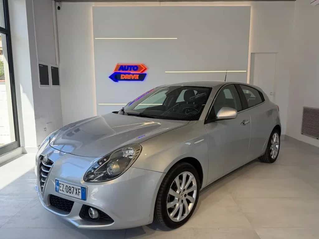 Alfa Romeo Giulietta 1.6 JTDm-2 105 CV Exclusive 05/2015-photo-0