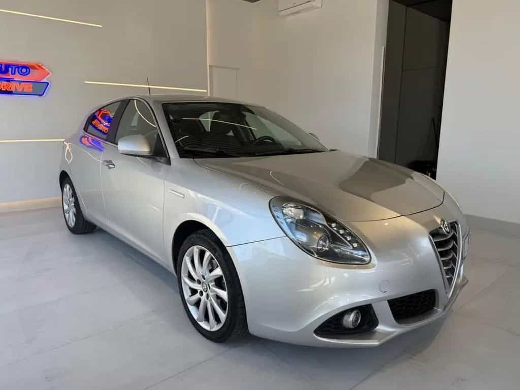 Alfa Romeo Giulietta 1.6 JTDm-2 105 CV Exclusive 05/2015-photo-3