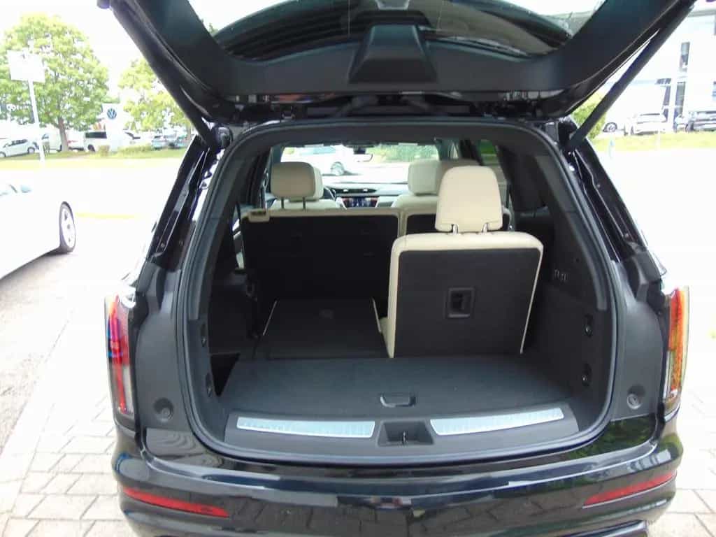 Cadillac XT6 Sport 3,6 V6 Black Edition AHK Panoramadach 08/2023-photo-8
