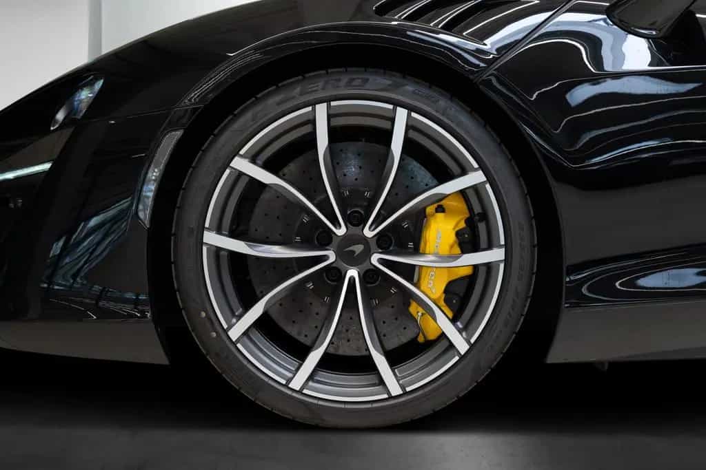 McLaren Artura Performance I Lift I MSO Paint null-photo-7
