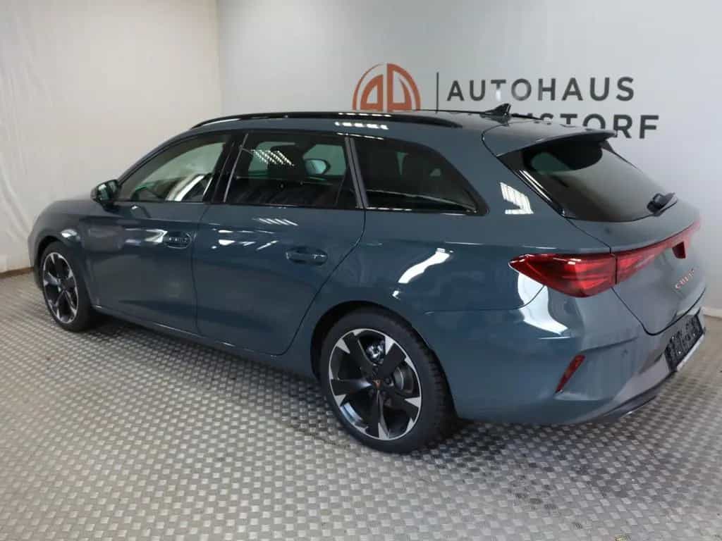 Cupra Leon Sportstourer 1.5 AHK Kamera elek. Sitz 07/2025-photo-2