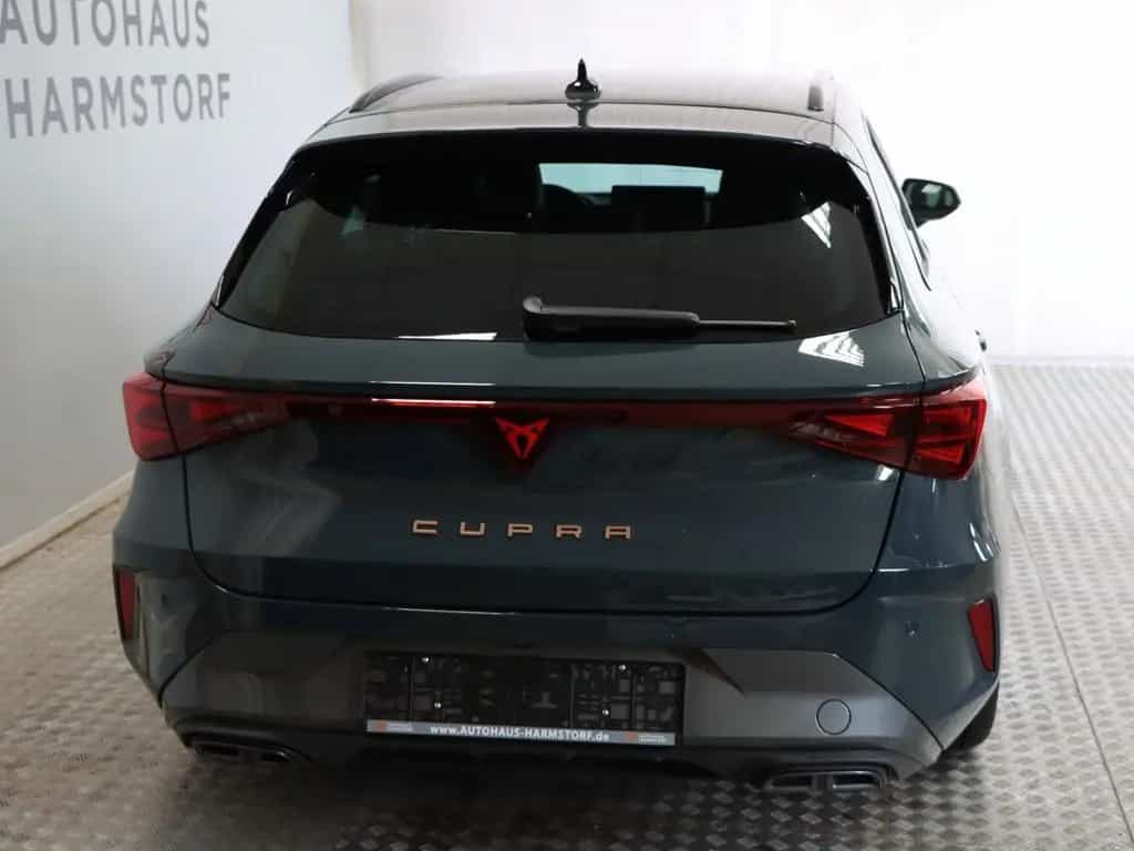 Cupra Leon Sportstourer 1.5 AHK Kamera elek. Sitz 07/2025-photo-3