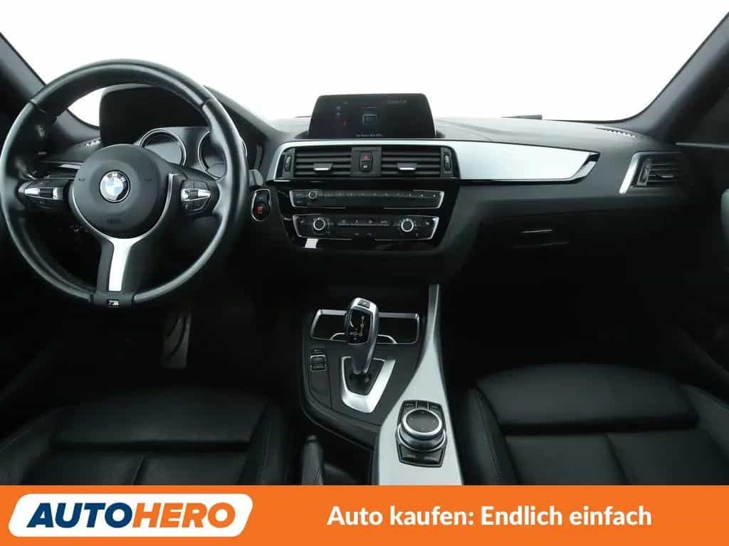 BMW 118 1er 118i Edition M Sport Shadow Aut.*LED*TEMPO* 09/2018-photo-11