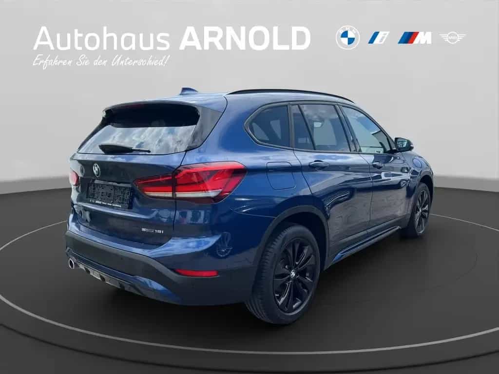BMW X1 sDrive18i Sport Line Head-Up Tempomat Komfort 01/2022-photo-2