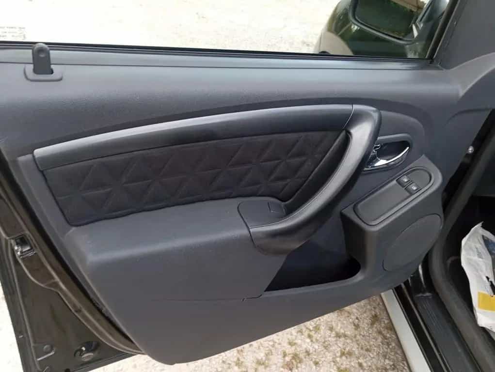 Dacia Duster 1.5dCi110CV4x2Lauréate unipro 82751 03/2015-photo-9