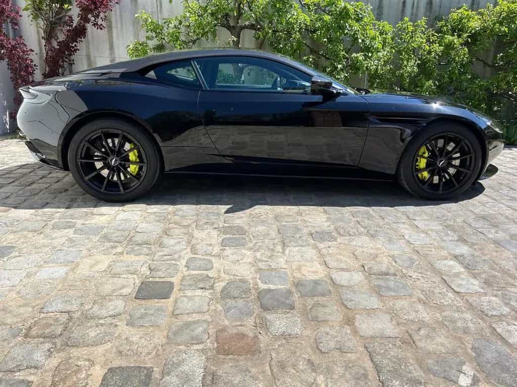 Aston Martin DB11 5.2 V12 AMR AMR 08/2020-photo-6