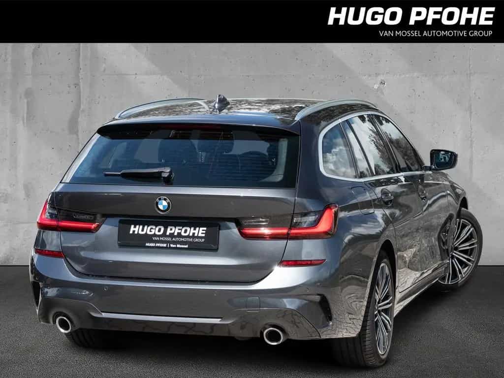BMW 320 d Touring M Sport 12/2020-photo-2