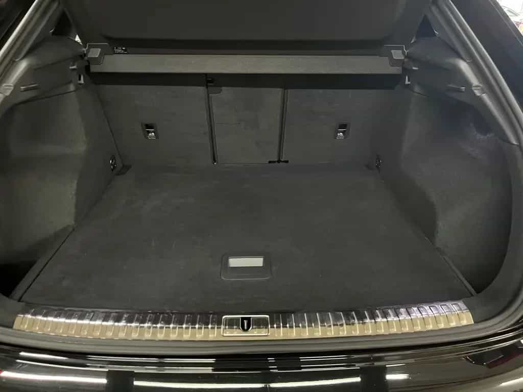 Audi Q3 35 TFSI advanced AHK KomfortPaket Privacy 01/2021-photo-9