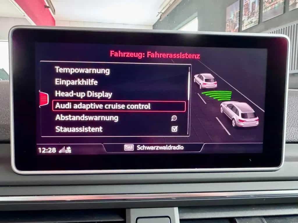 Audi S4 Avant 3.0TFSI Pano Matrix Virtual ACC 360°AHK 02/2018-photo-16
