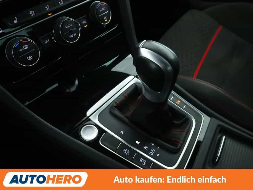 Volkswagen Golf VII 2.0 TSI GTI Performance BMT Aut.*LED* 12/2019-photo-28