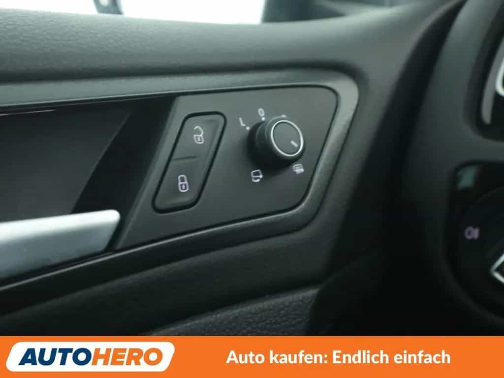 Volkswagen Golf VII 2.0 TSI GTI Performance BMT Aut.*LED* 12/2019-photo-30