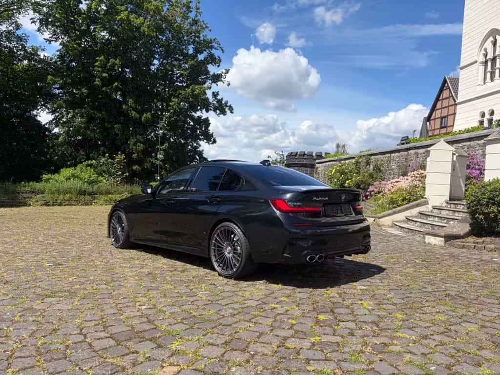 ALPINA B3 Limousine Allrad wenig km 02/2022-photo-10