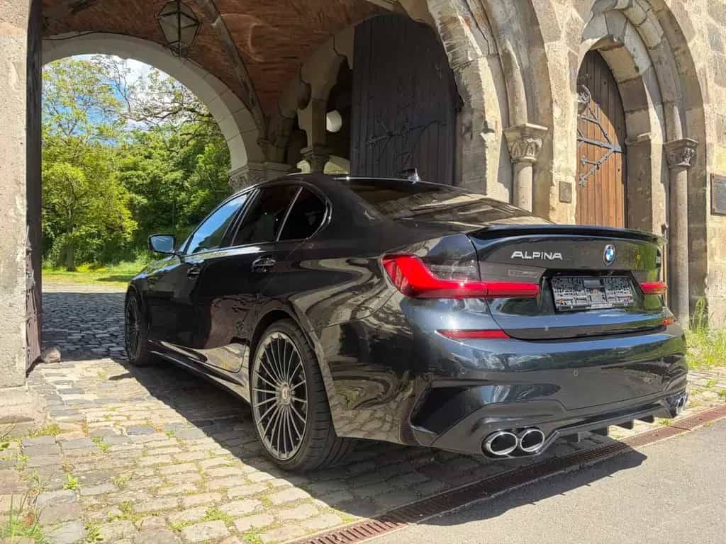 ALPINA B3 Limousine Allrad wenig km 02/2022-photo-5
