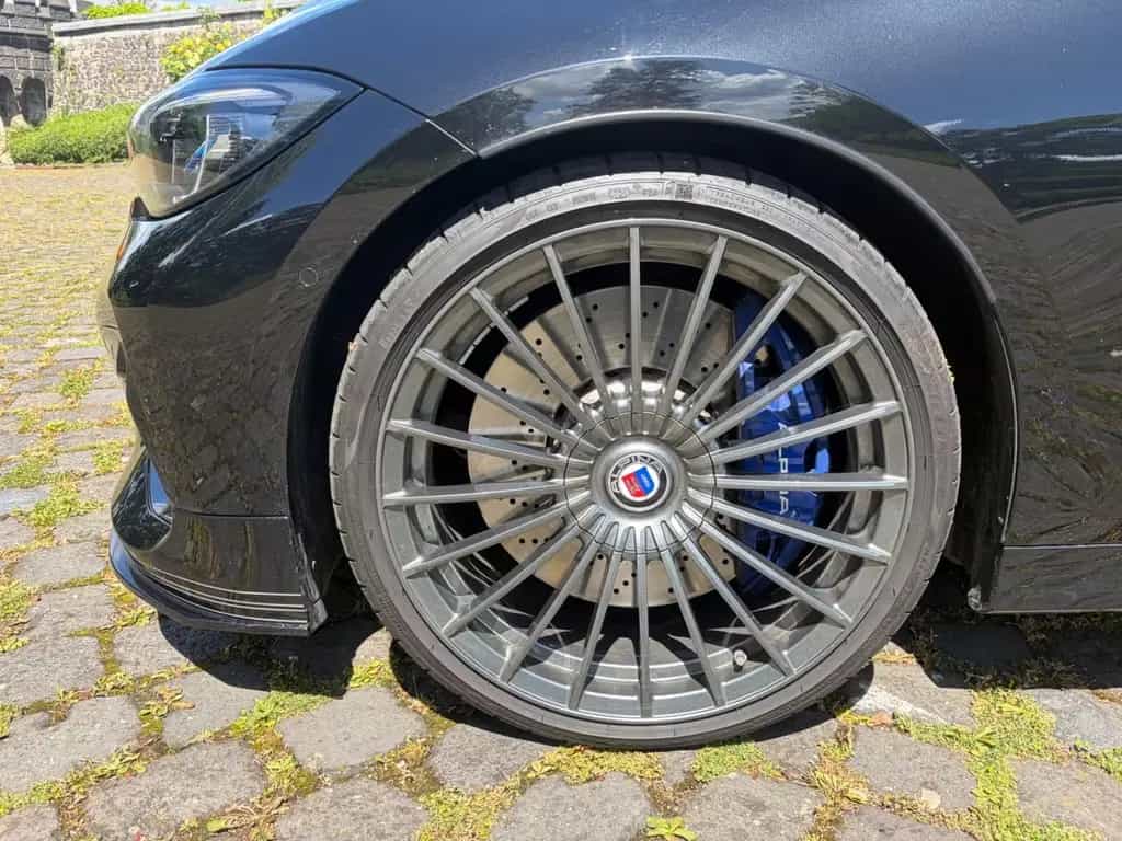 ALPINA B3 Limousine Allrad wenig km 02/2022-photo-6