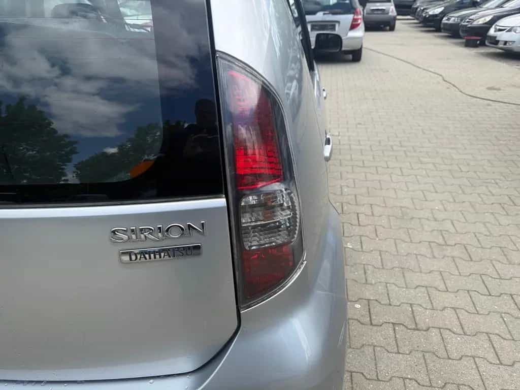 Daihatsu Sirion 1.5 S Klima-Servo+Tüv Neu- Garantie 04/2009-photo-11