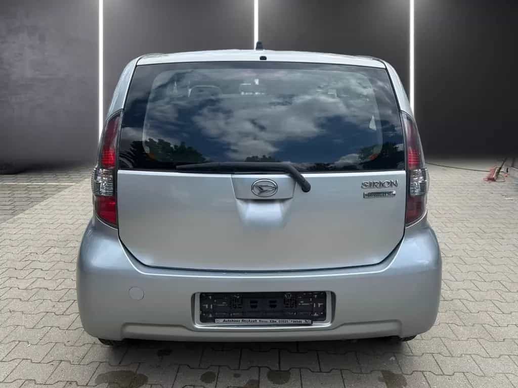 Daihatsu Sirion 1.5 S Klima-Servo+Tüv Neu- Garantie 04/2009-photo-6