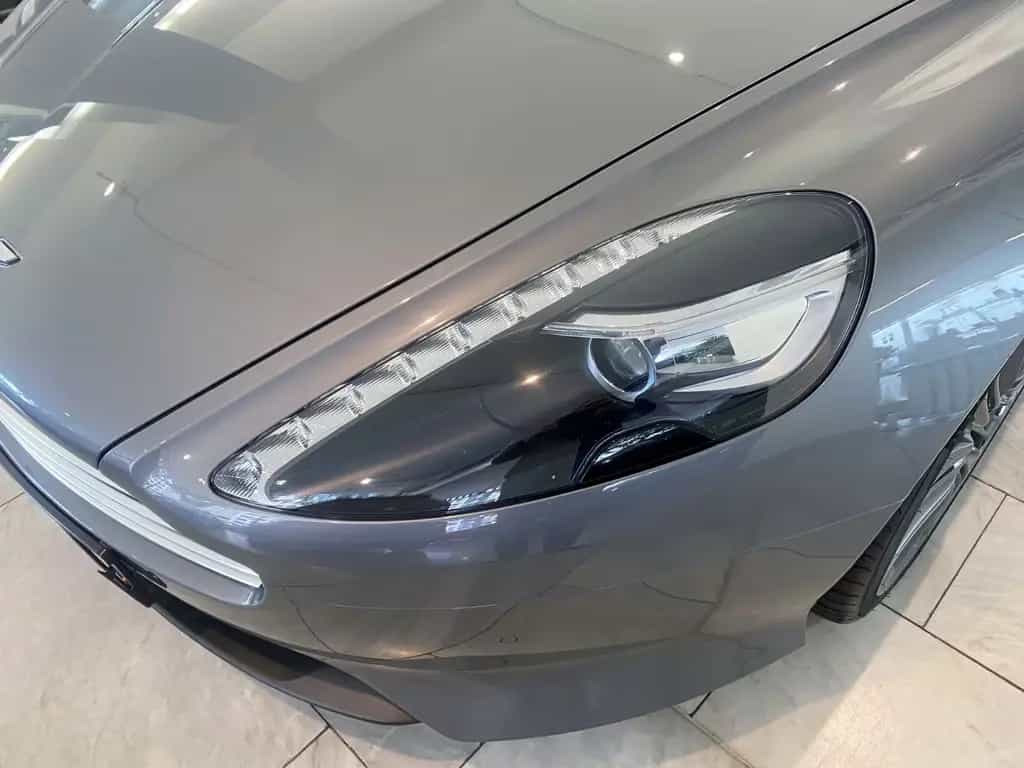 Aston Martin DB9 6.0 Coupe 10/2015-photo-6