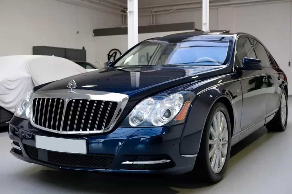 Maybach 57 S * Sonderlack-Bahamas Blau+Solar++FACELIFT 05/2010-photo-1