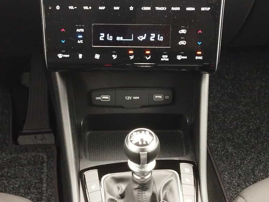 Hyundai TUCSON 1.6 T-GDI 48V-Hybrid Select DynLicht*Kam. 08/2021-photo-13