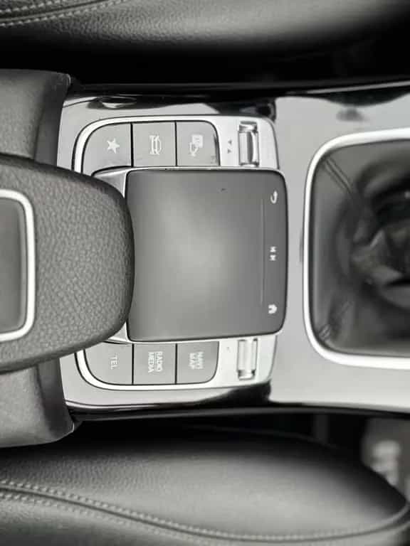 Mercedes-Benz A 200 Progressive+Finanzierung+Garantie+ 06/2018-photo-18