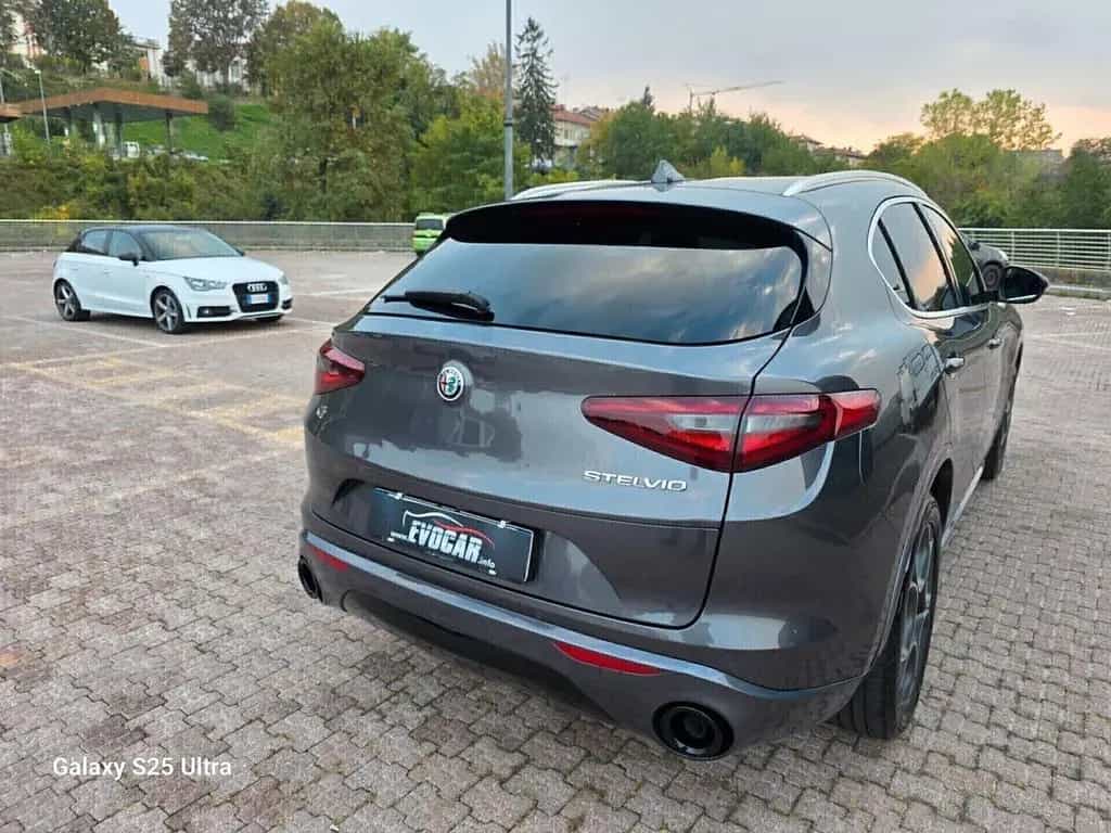 Alfa Romeo Stelvio Alfaromeo Stelvio cv210 Q4 ritiro usato/scambio 11/2018-photo-11