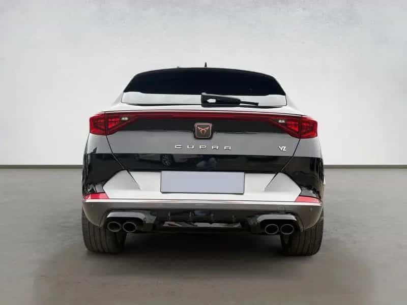 Cupra Formentor VZ 4Drive, DCC, e.Pano, 19", Sound Bea 03/2022-photo-3