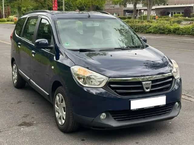Dacia Lodgy TCe 115 Lauréate Lauréate 01/2017-photo-0