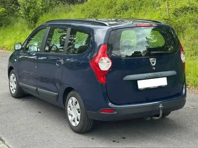 Dacia Lodgy TCe 115 Lauréate Lauréate 01/2017-photo-3