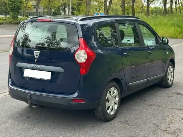 Dacia Lodgy TCe 115 Lauréate Lauréate 01/2017-photo-5