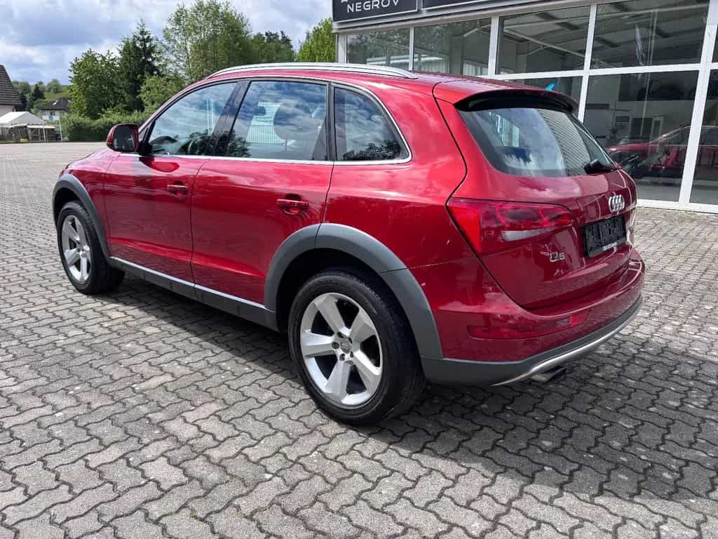 Audi Q5 2.0 TFSI 165 kW quattro exclusive 02/2013-photo-10