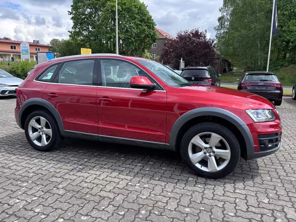 Audi Q5 2.0 TFSI 165 kW quattro exclusive 02/2013-photo-2